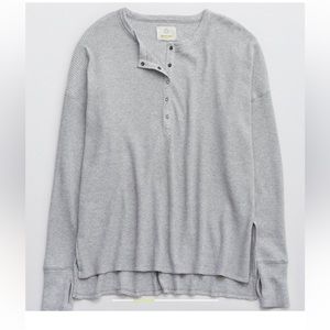NWT Offline by Aerie Wow! Waffle Henley T-Shirt